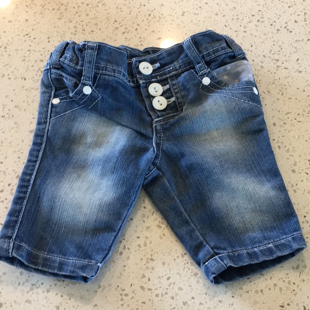 3/$25 Cherokee Denim Capris